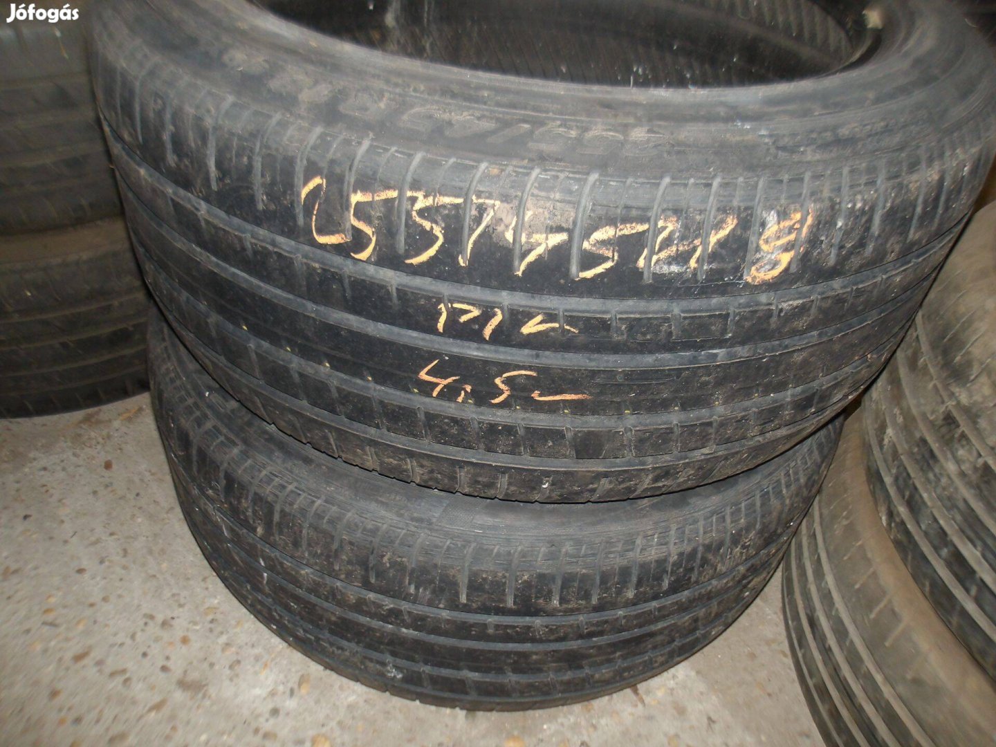 255/45r18 Pirelli nyári gumi ajándék szereléssel