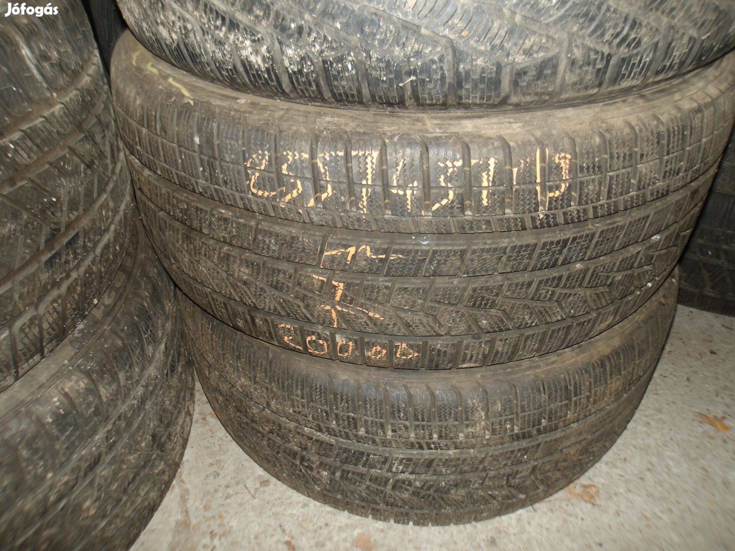 255/45r19 Hankook téli gumi ajándék szereléssel