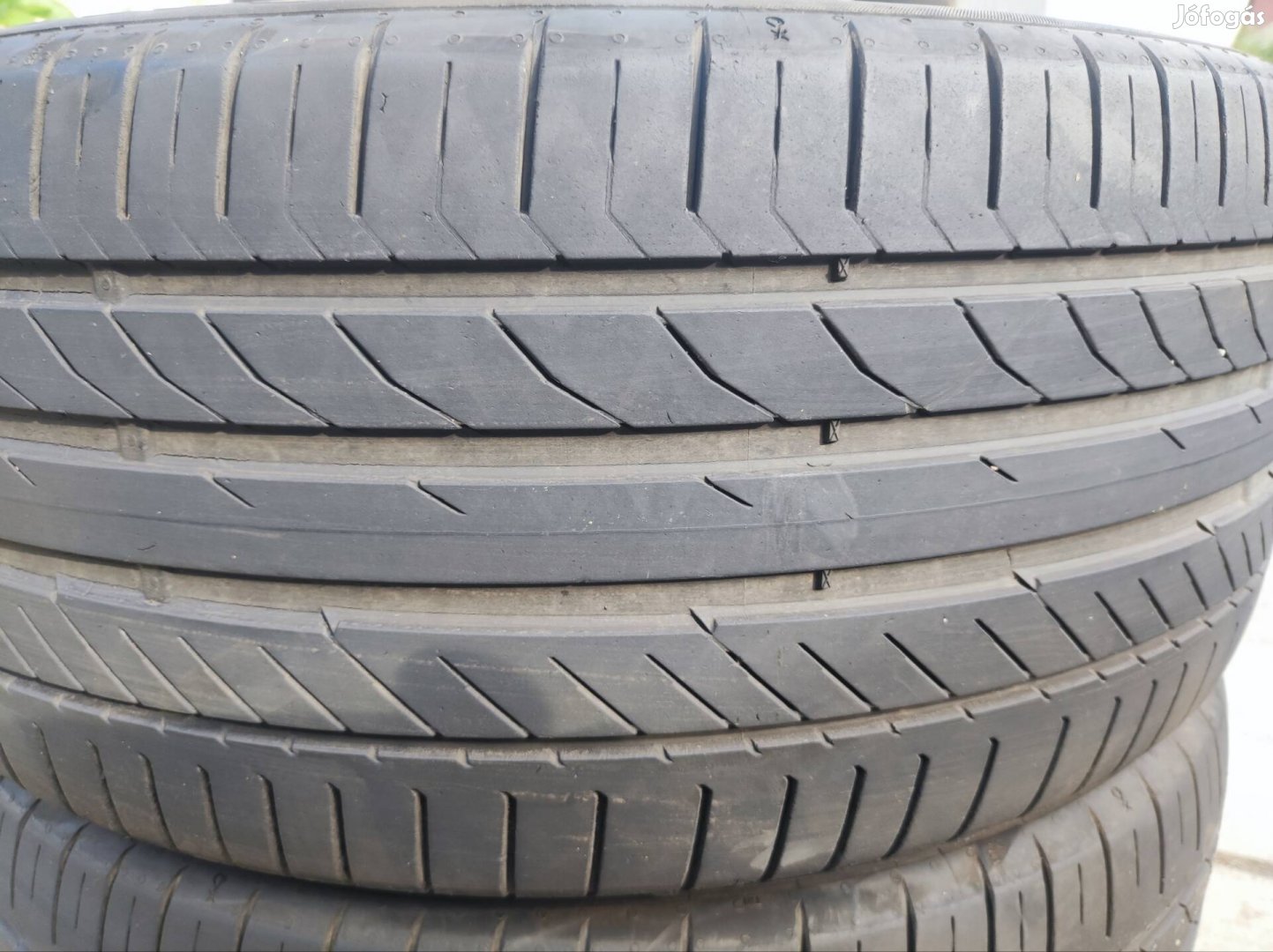 255/45r19es Continental nyárigumi