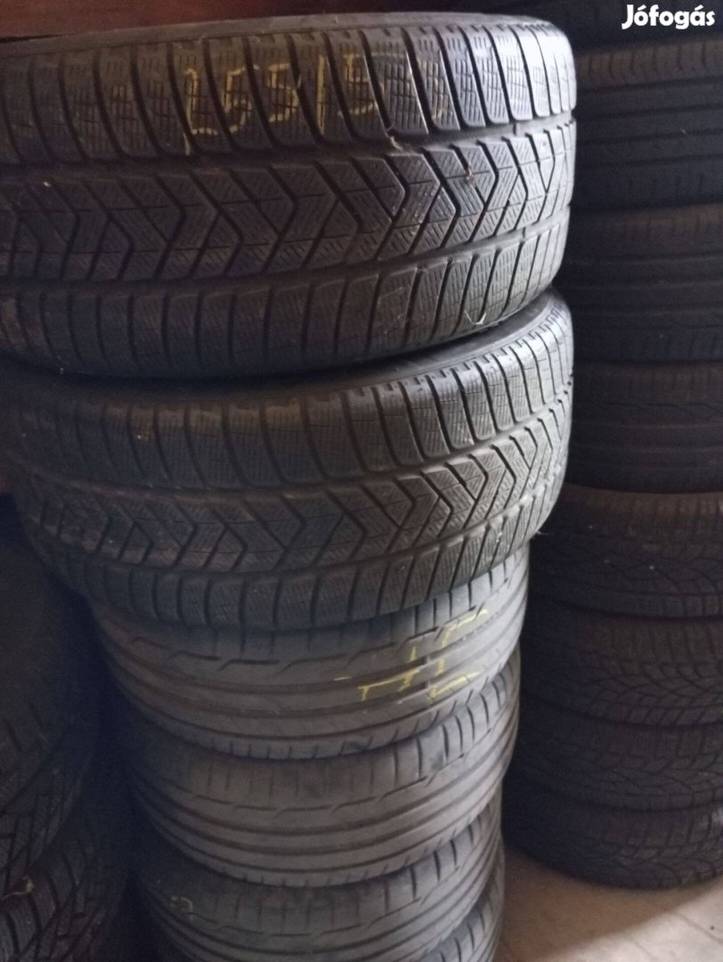 255/50R19 Pirelli téligumi