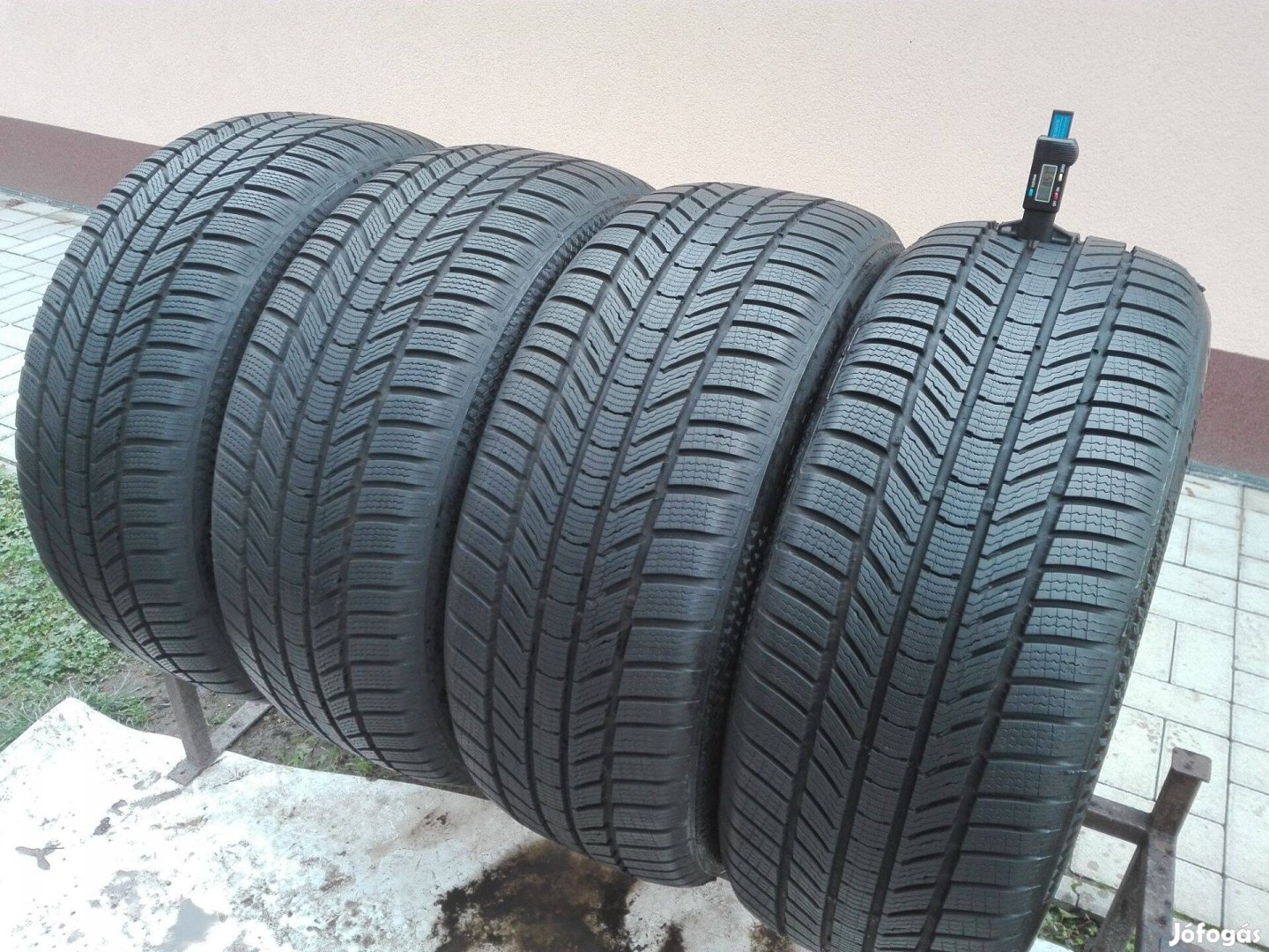 255/50R19 Új Continental téli gumi garnitúra 255/50 r19