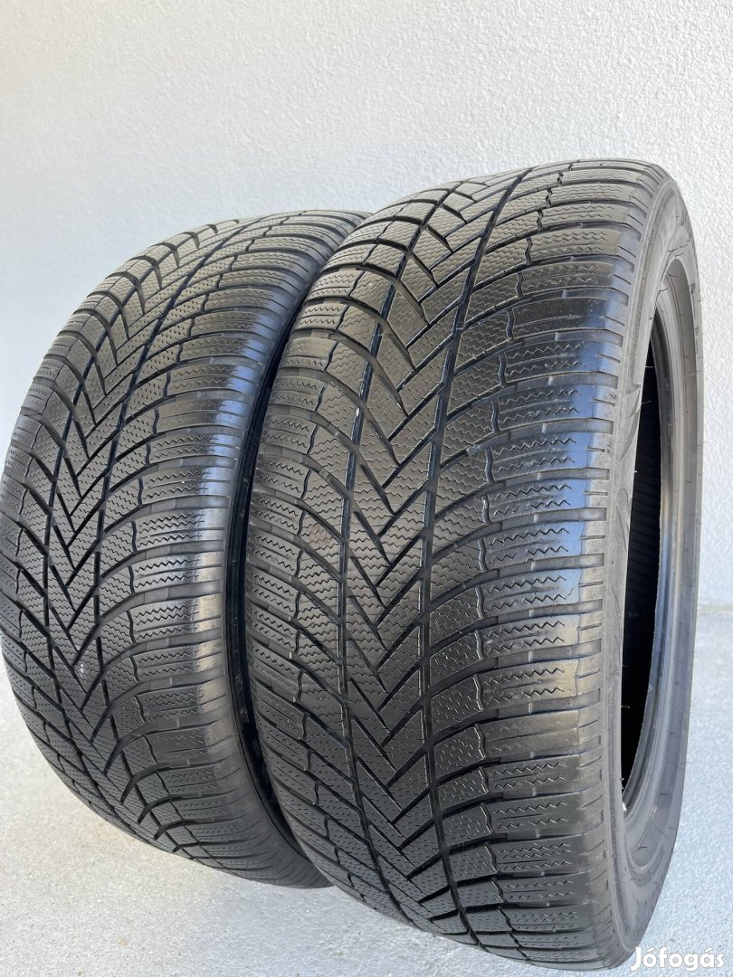 255 50 R19 Bridgestone téli gumik 