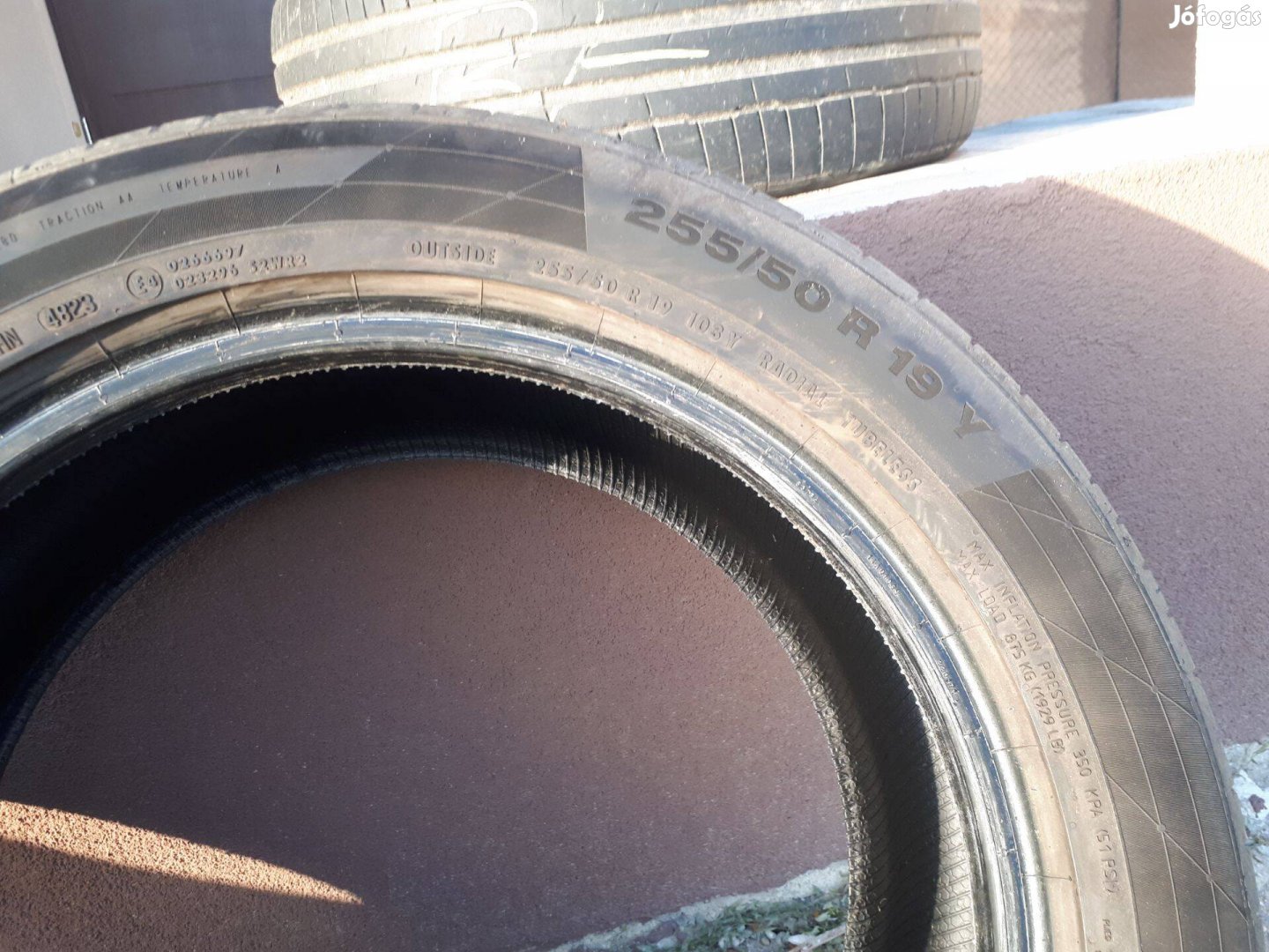 255/50 R 19 Continental nyári gumi