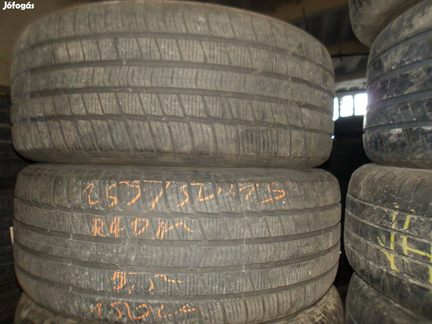 255/50r19 Radar négyévszakos gumi ajándék szereléssel