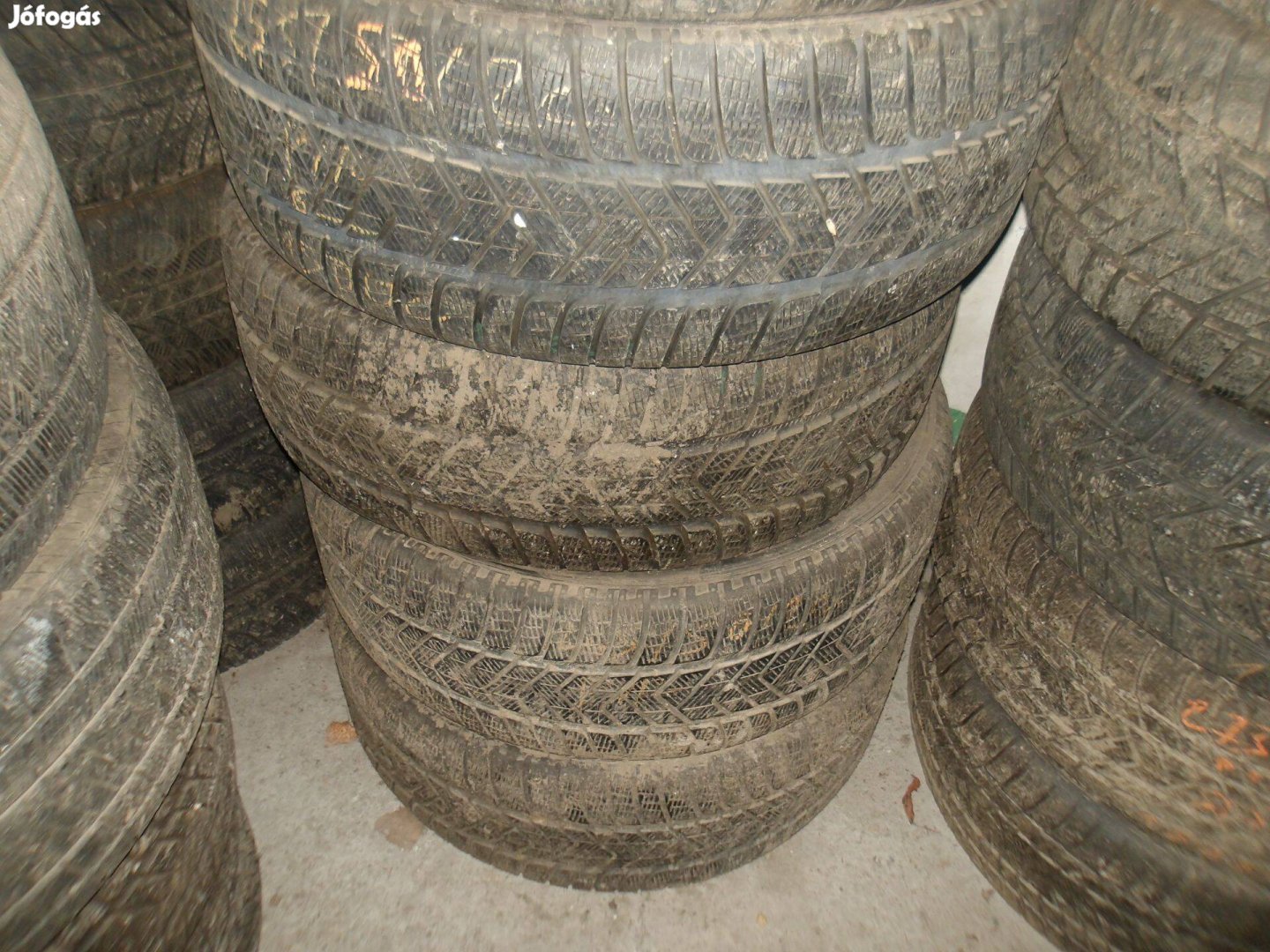 255/50r20 Pirelli téli gumi ajándék szereléssel