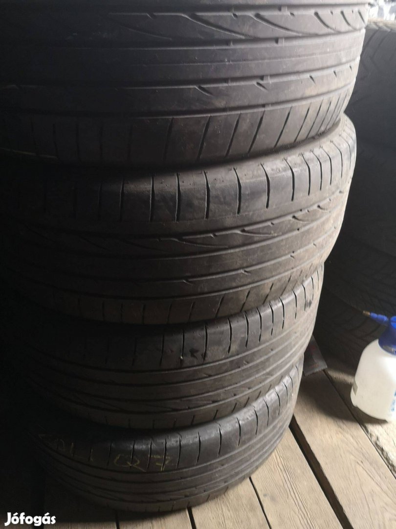 255/55R19 Bridgestone nyárigumik