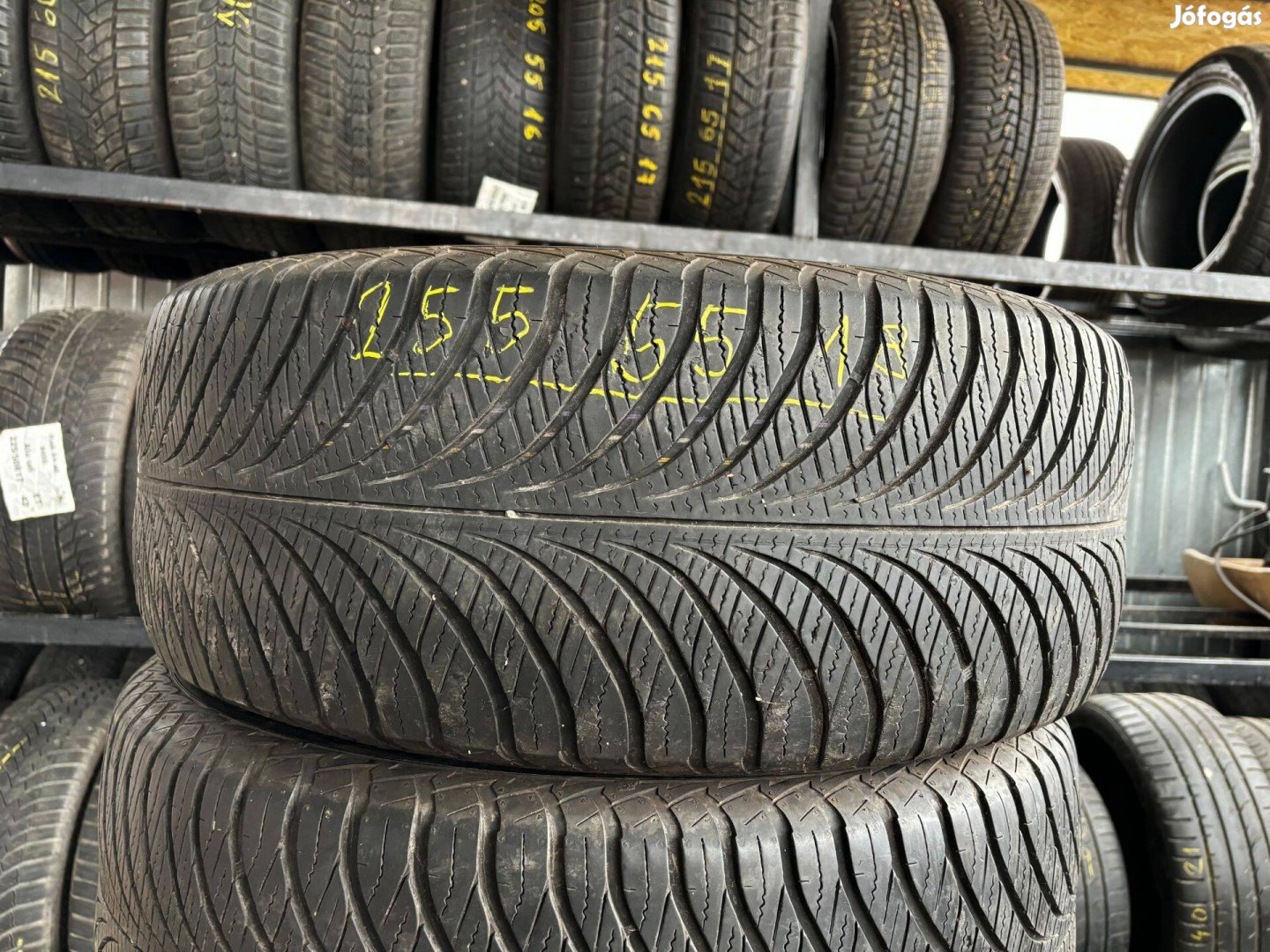 255/55 r18 Goodyear 4 évszakos gumi 2db eladó 255/55r18 négyévszakos