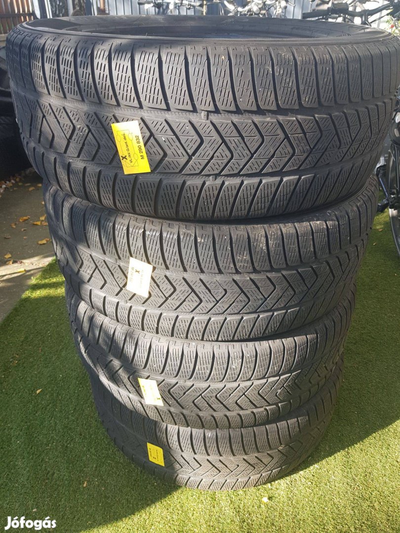 255/60 R 18 Pirelli Scorpions Winter