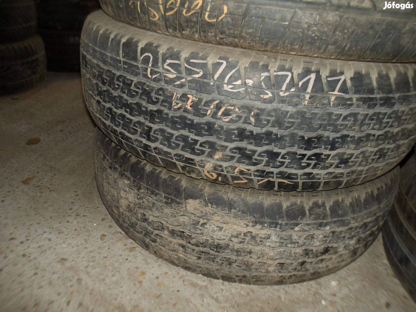 255/65r17 Bridgestone nyári gumi ajándék szereléssel