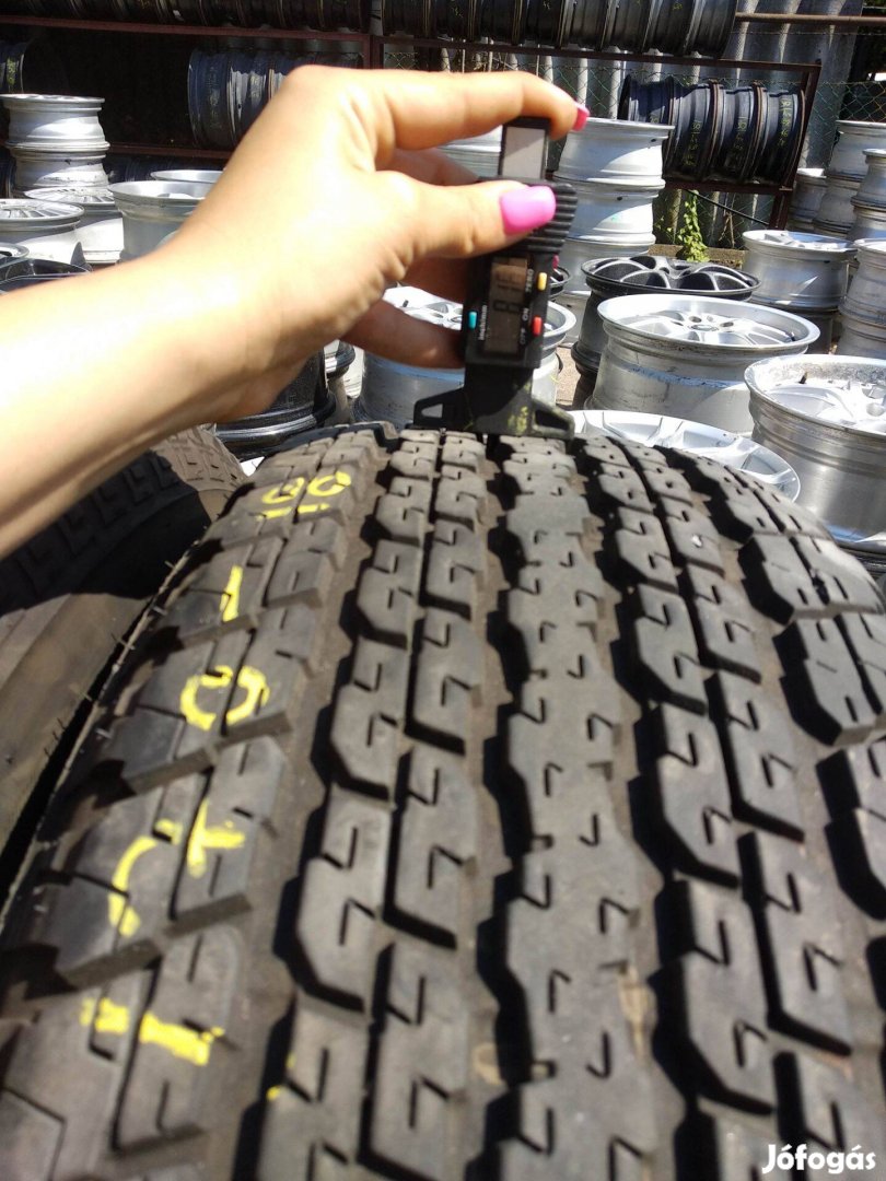 255/70 R18 Bridgestone nyári gumi 70000ft az 5db /492/