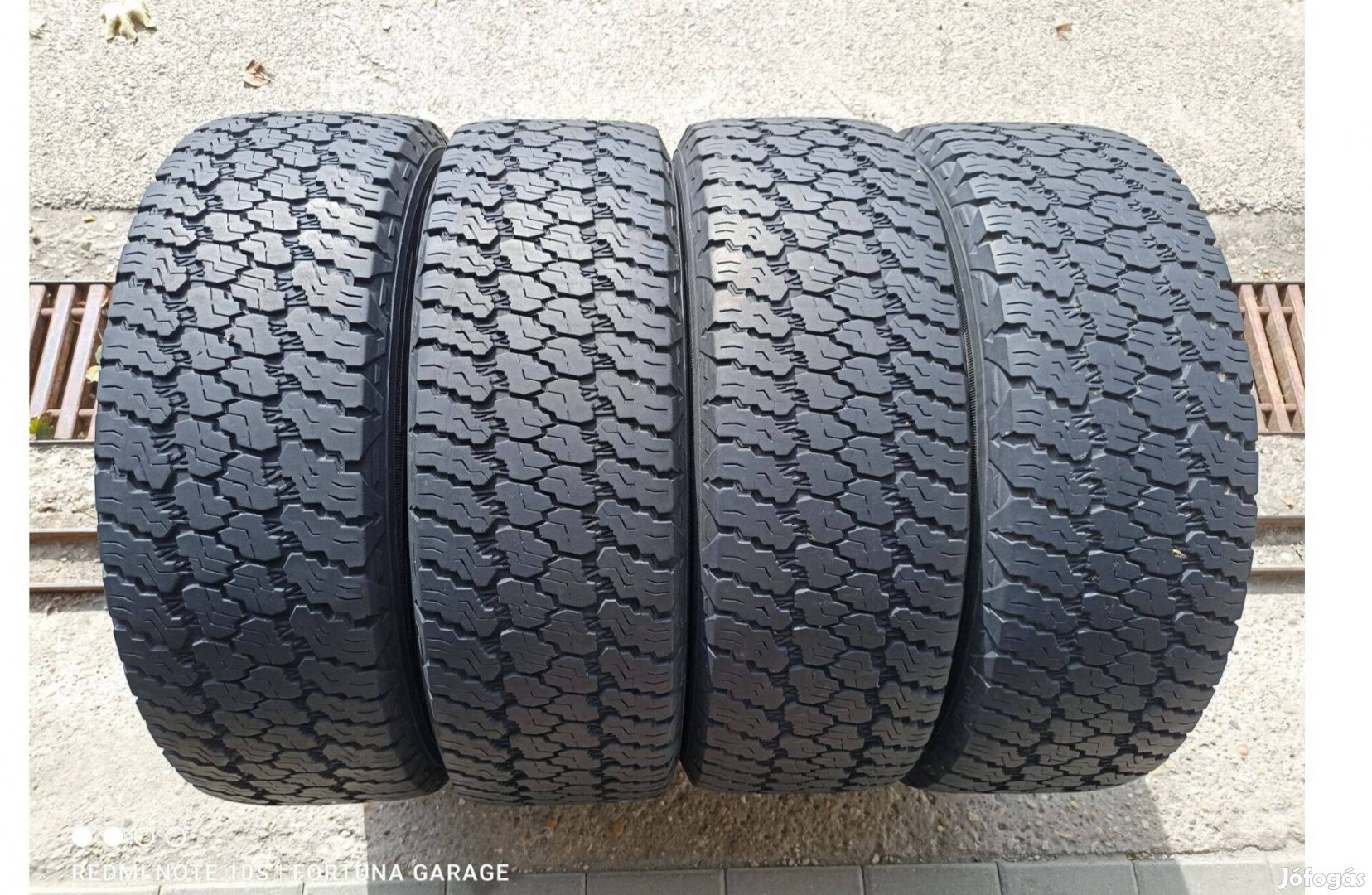 255/75 R17" Goodyear A/T használt téli garnitúra