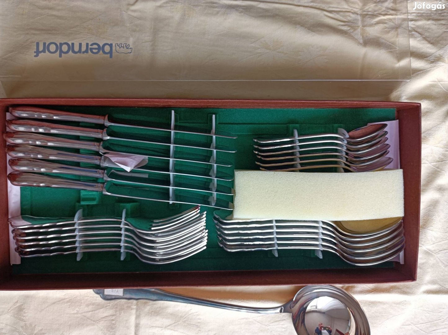 25 DB-OS Ezüstözött Evőeszköz Készlet