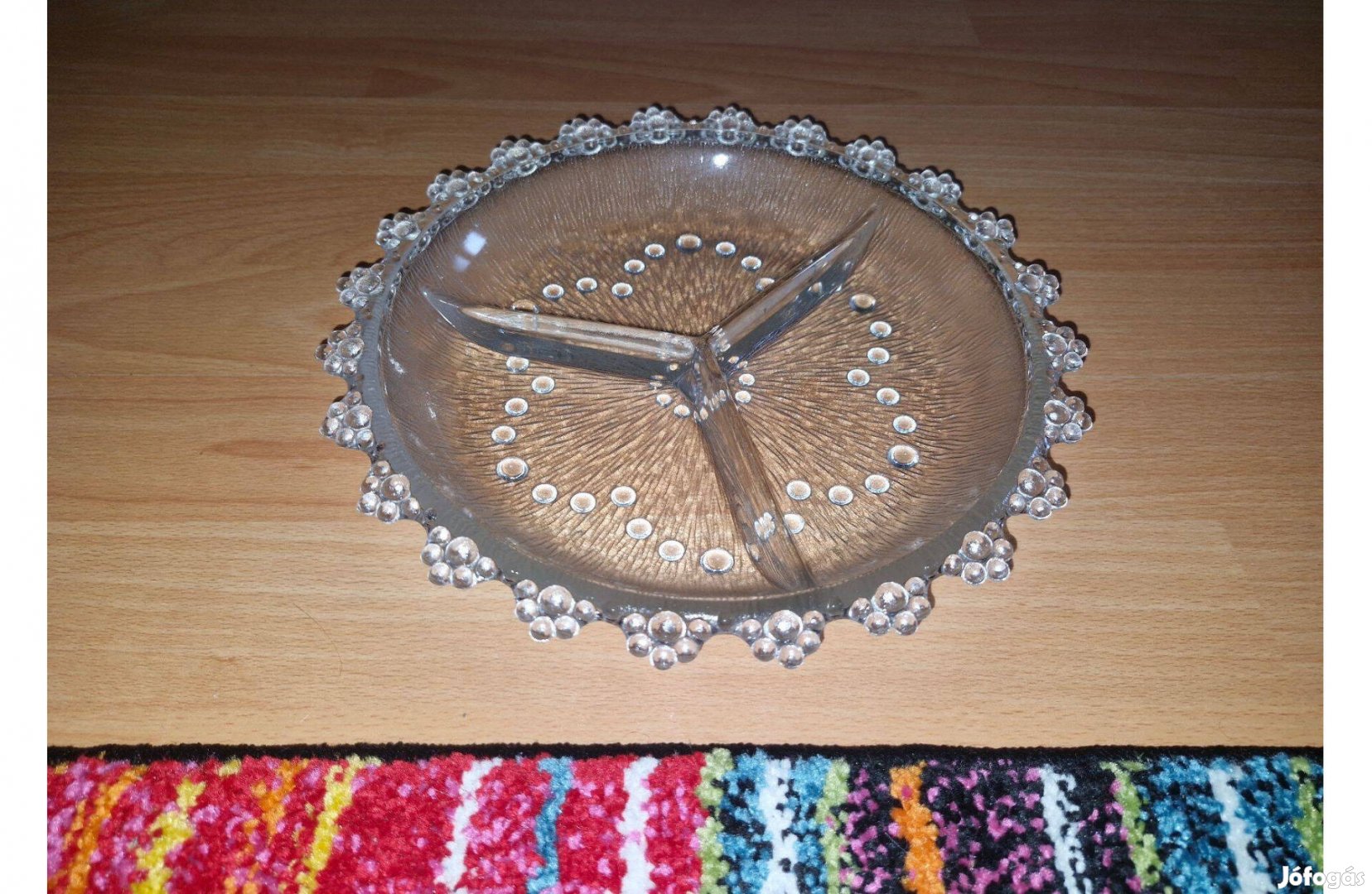 25 cm-es Kínáló tál díszes peremű