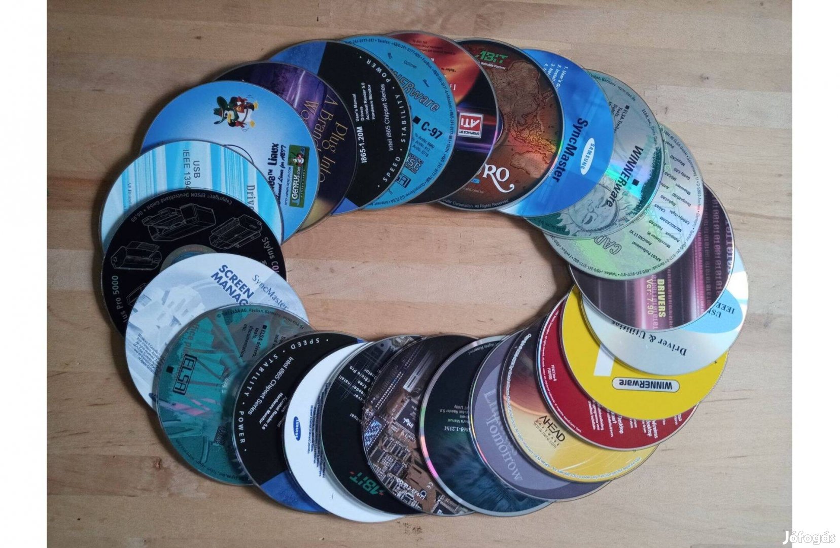25 db színes mintás használt karcmentes CD : kreatív dekoráció lehet 3