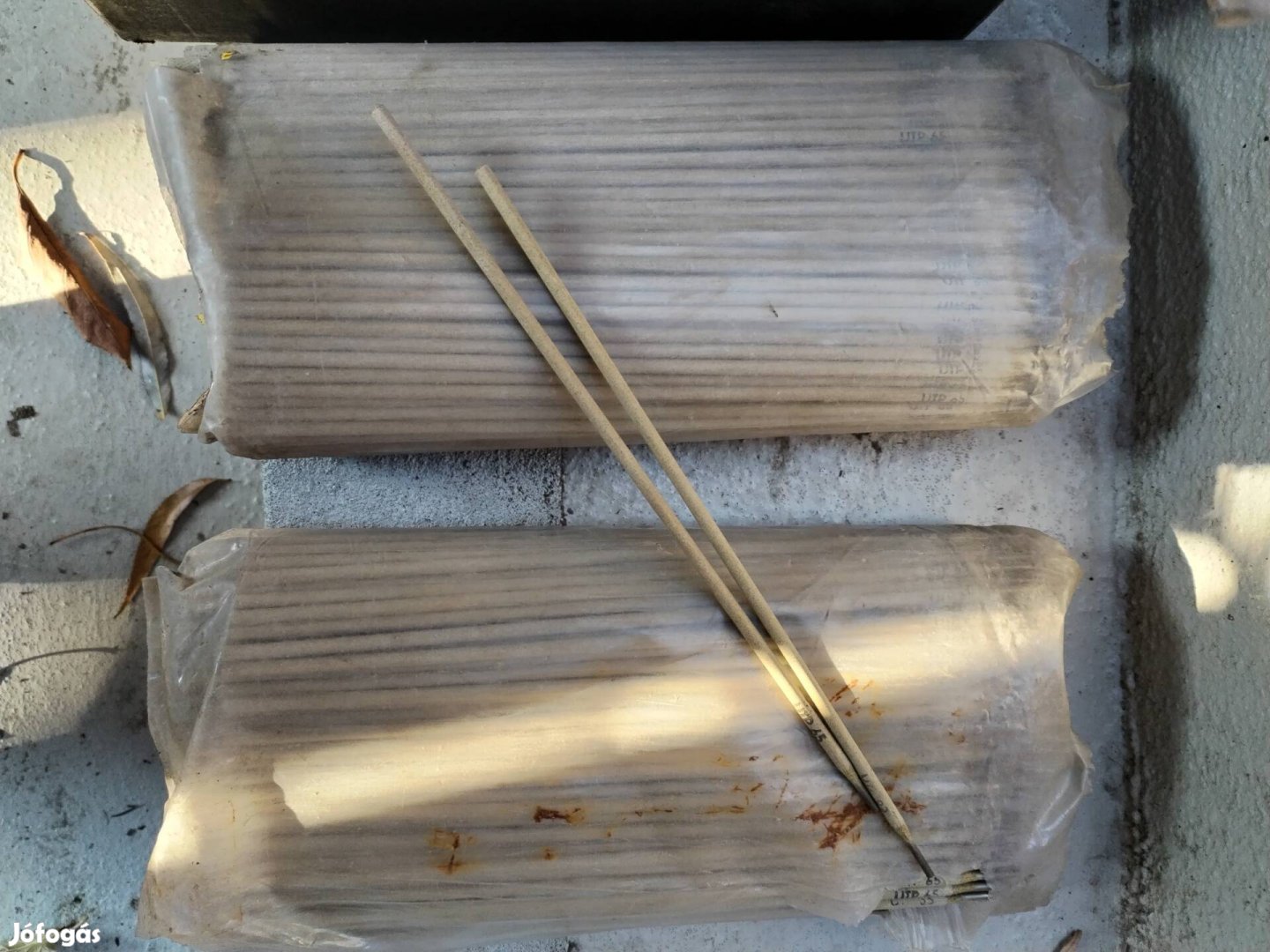25 kg hegesztő pálca vegyesen eladó.