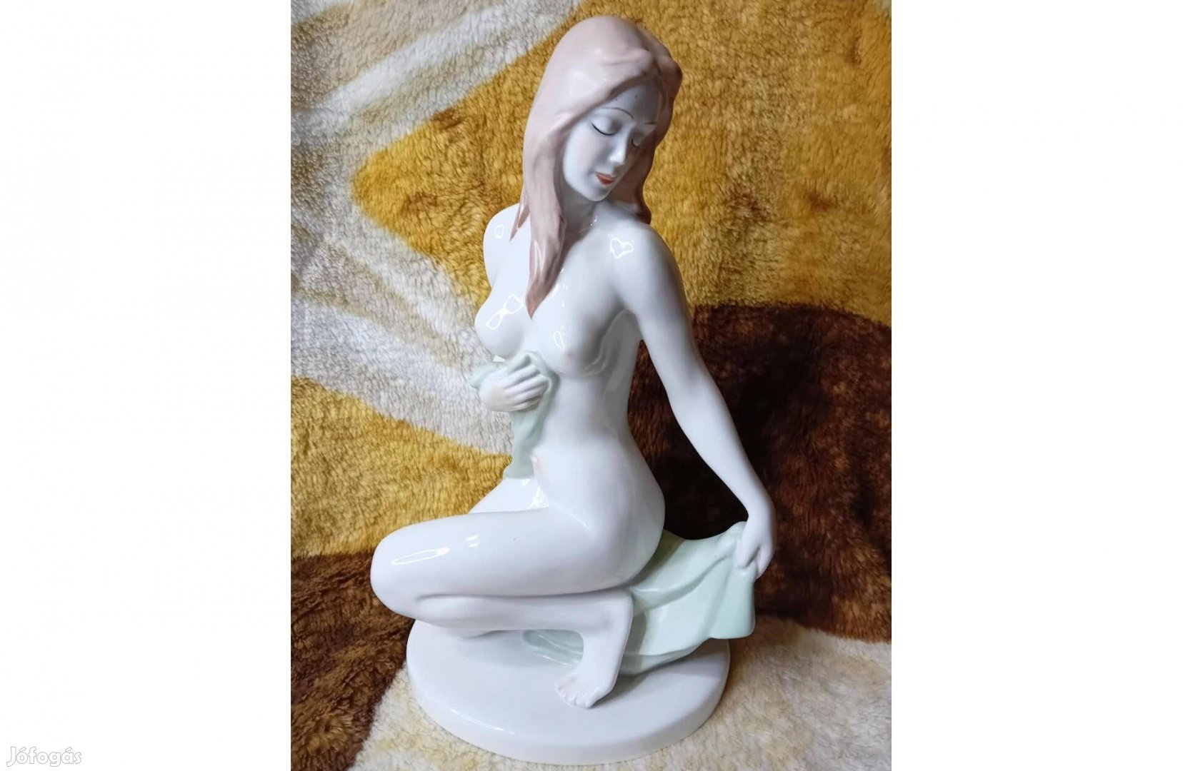 260151 Aquincum porcelán nagyon ritka, nagyméretű akt