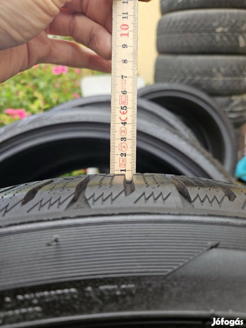 265/30R20 W S954 Snowprox XL Toyo