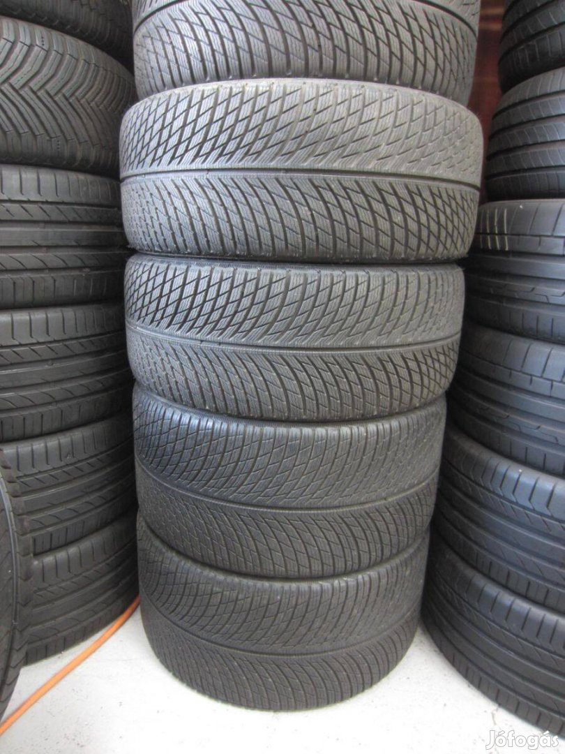 265/35/305/30 R21 Michelin Alpin5 104V