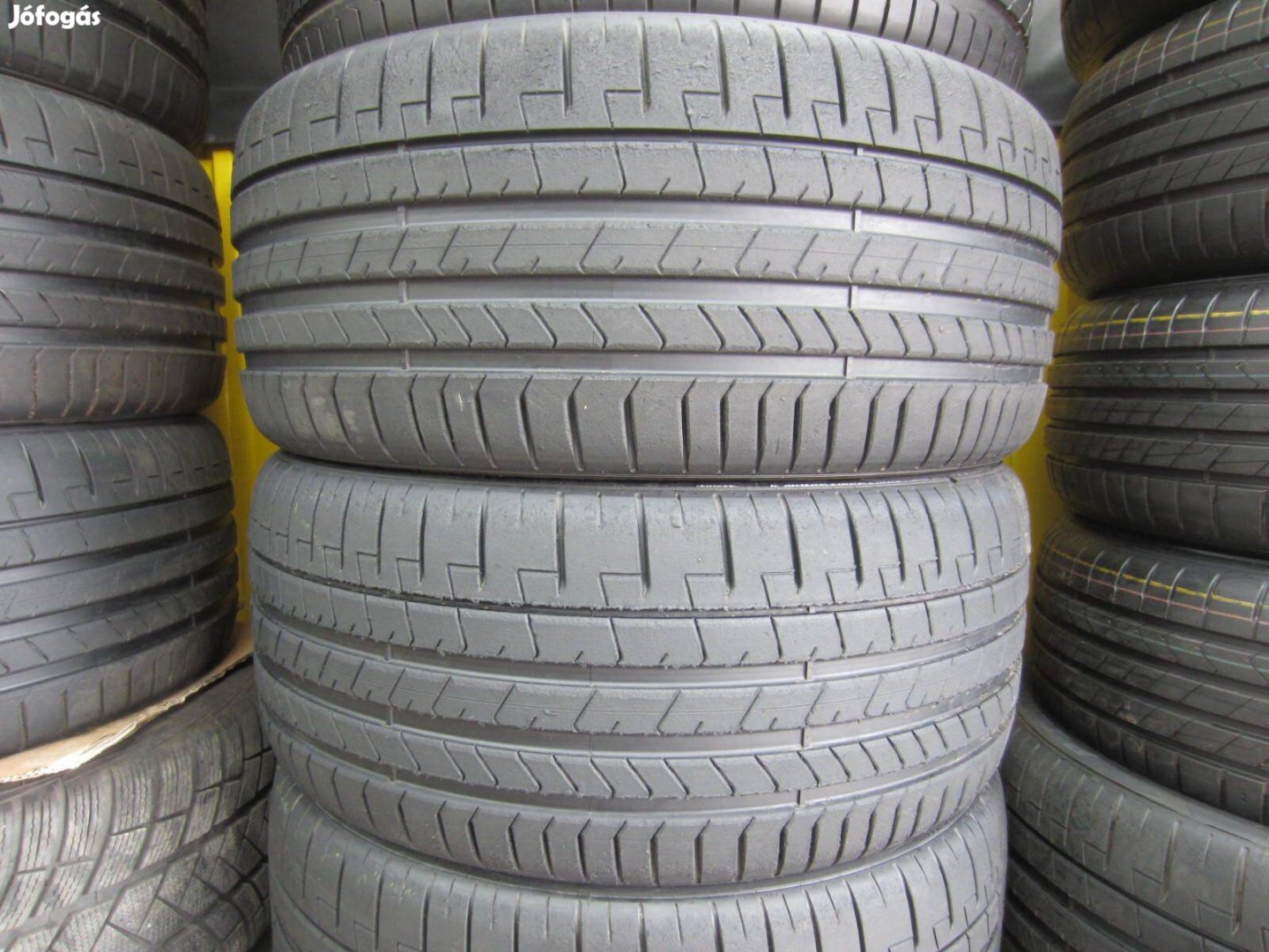 265/35 R21 Pirelli Pzero 101Y