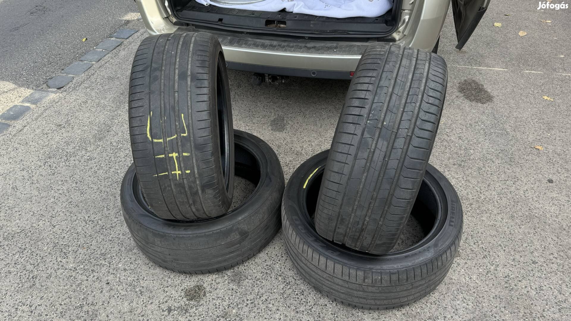 265/40 R20 Pirelli Pzero