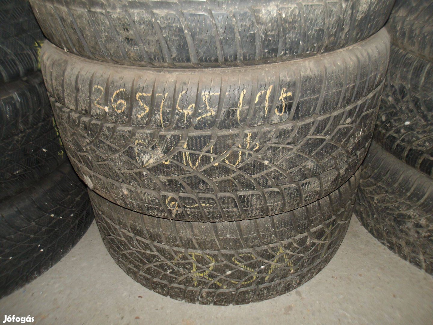 265/45r18 Dunlop téli gumi ajándék szereléssel