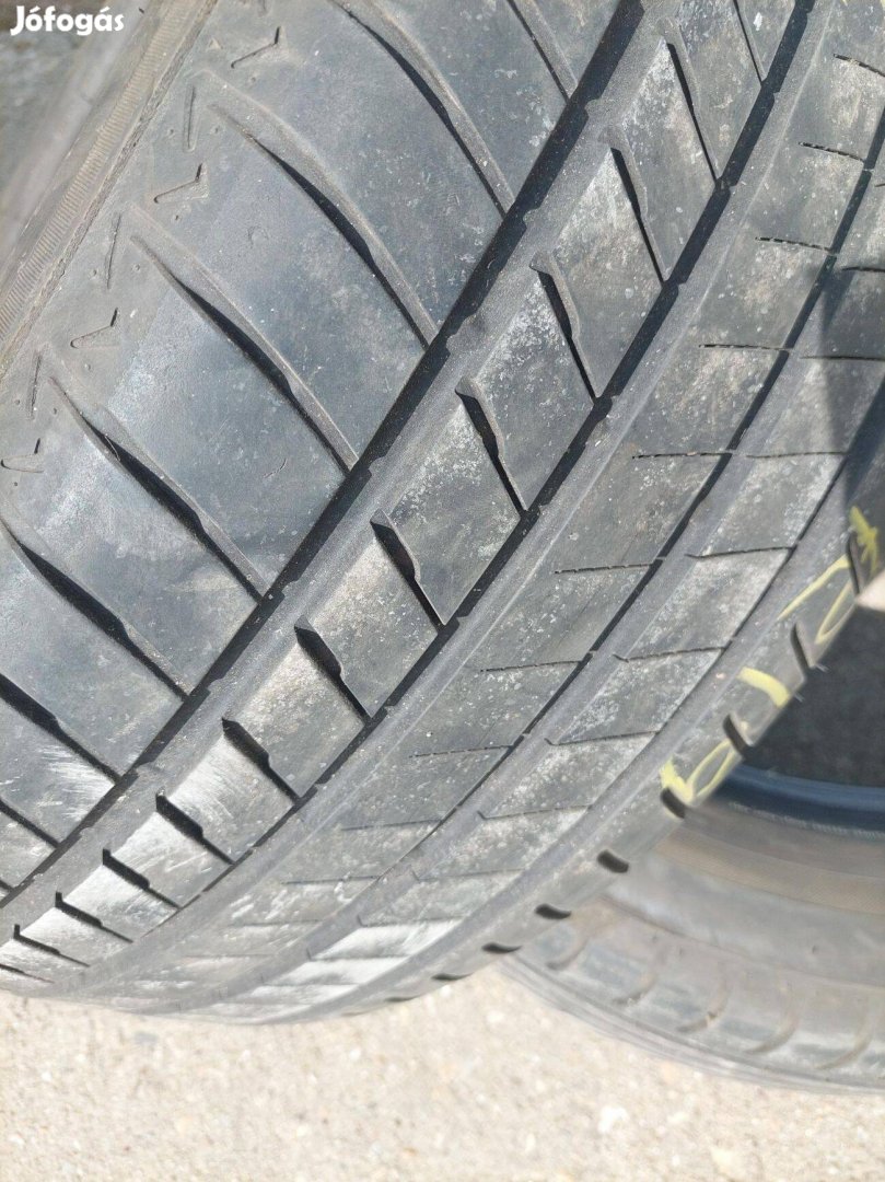 265/50R19 Bridgestone 2 db nyári gumi