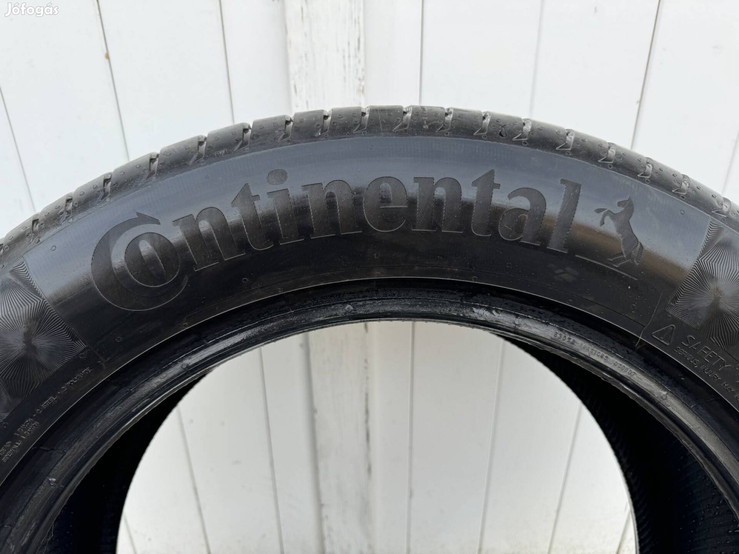 265/50R19 Continental Premium Contact 6 