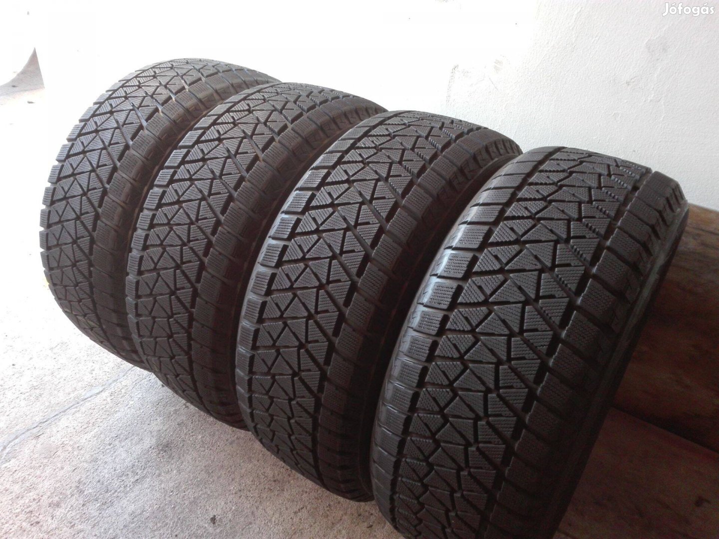 265/55R19 Új Bridgestone téli gumi garnitúra 265/55 r19