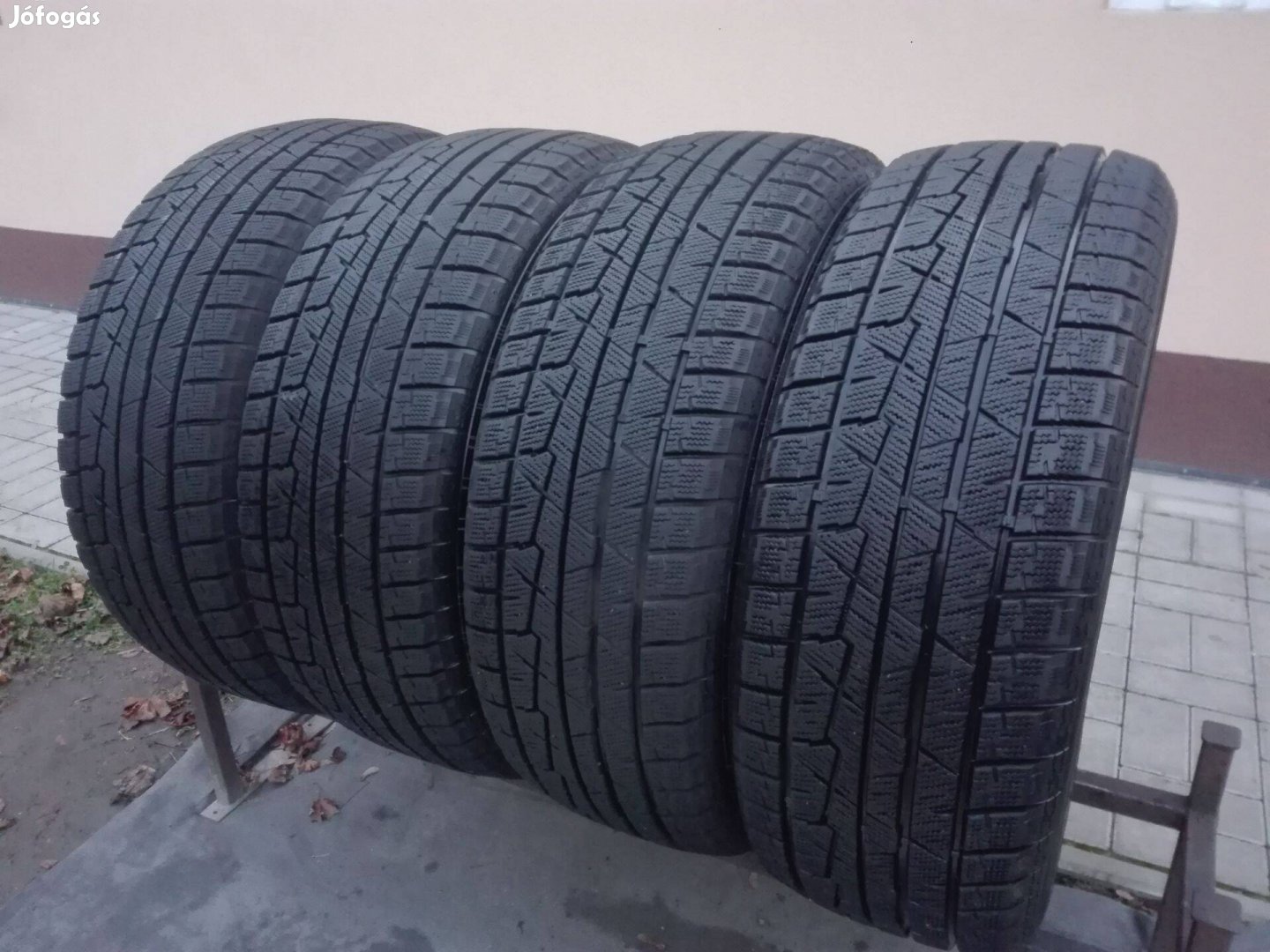 265/60R18 Comforser téli gumi garnitúra 265/60 r18