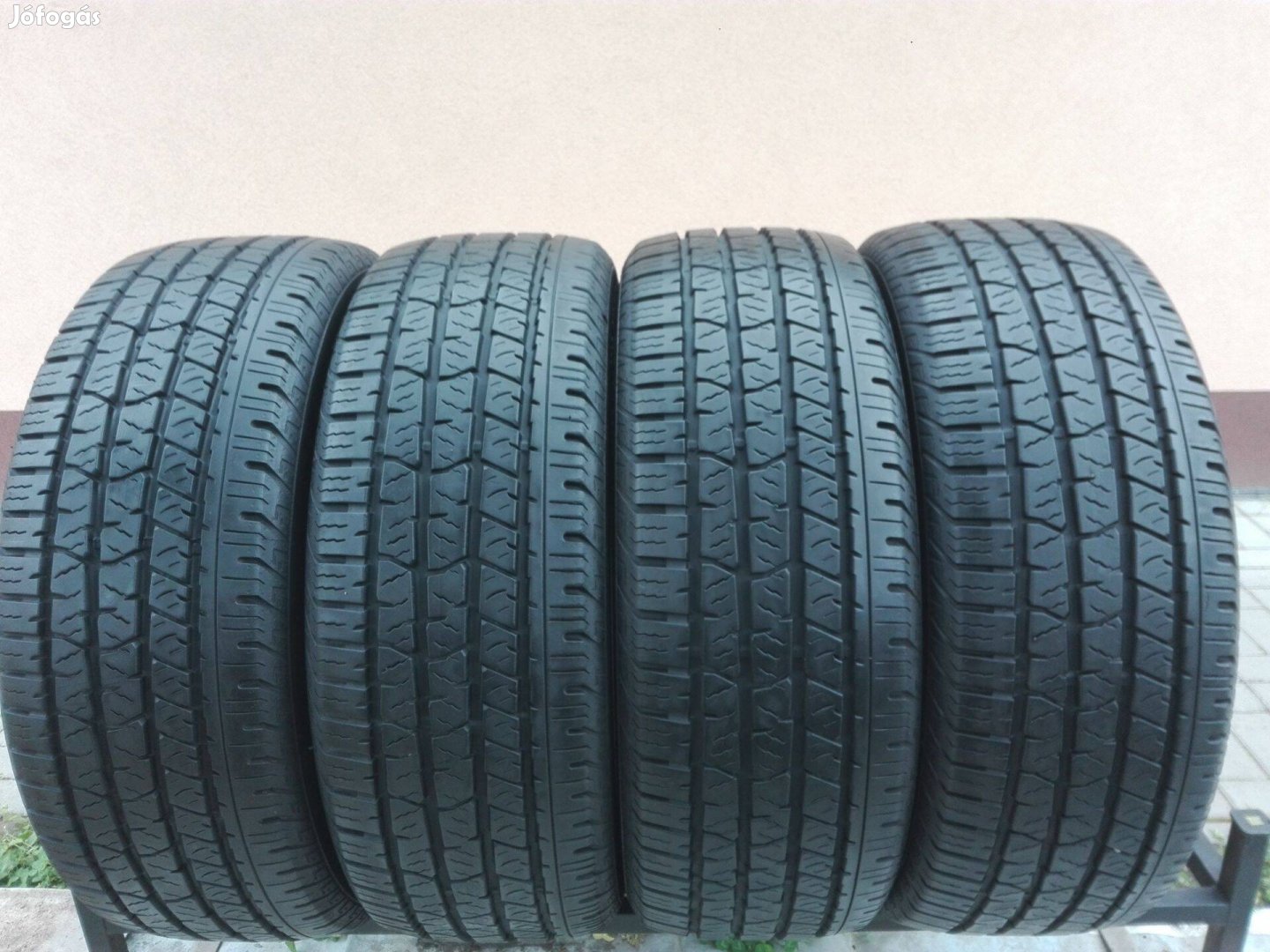 265/60R18 Új Continental négyévszakos gumi garnitúra 265/60 r18