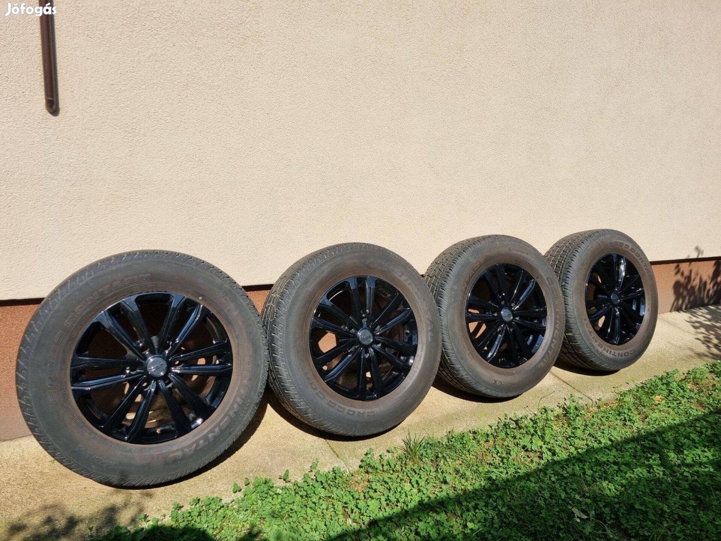 265/60 R18 Continental Cross Contact gumi + felni