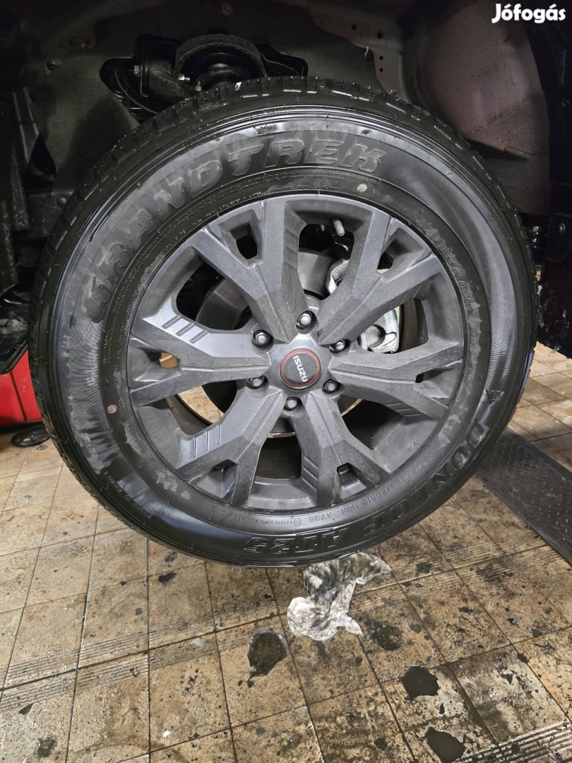 265/60 R18 Dunlop Grandtrek AT25 nyárigumi. Isuzu d-max. 