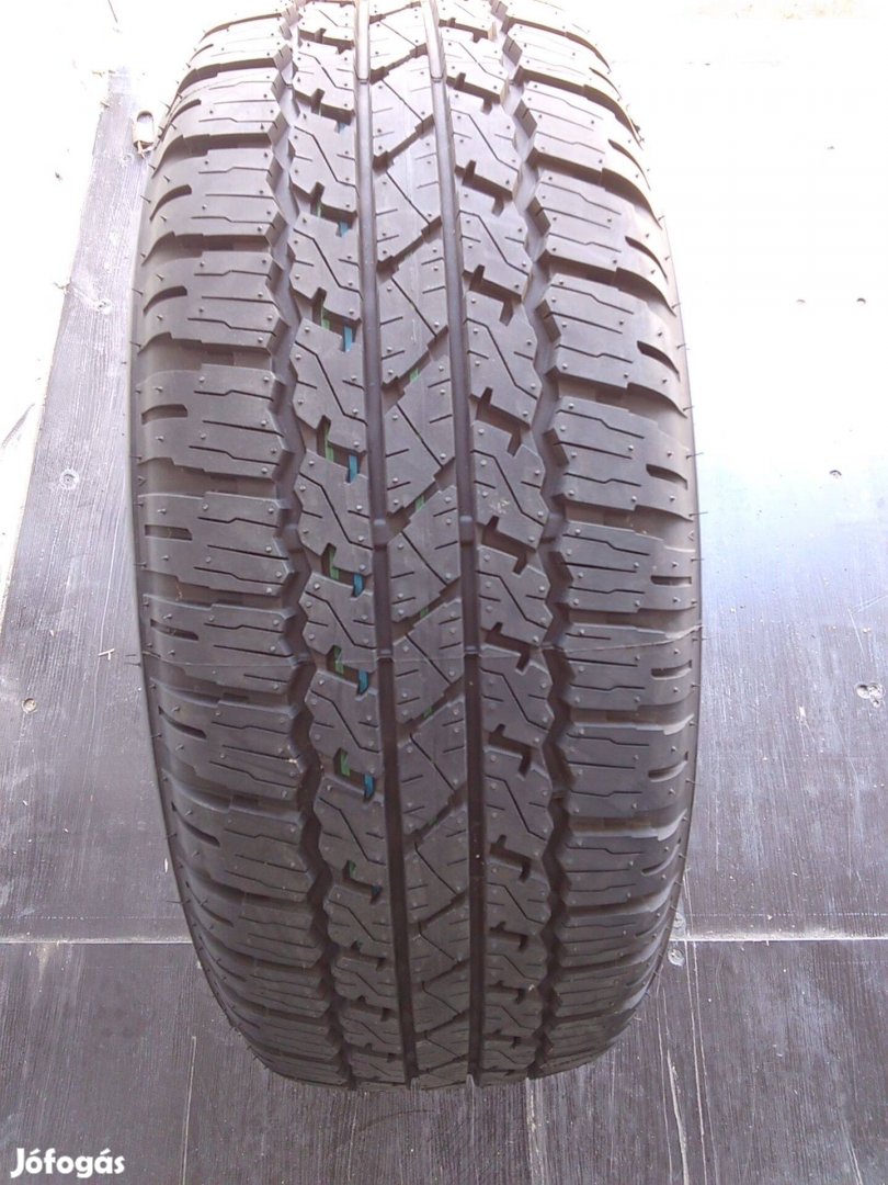 265/65R17 Bridgestone Dueler A/T gumiszett eladó