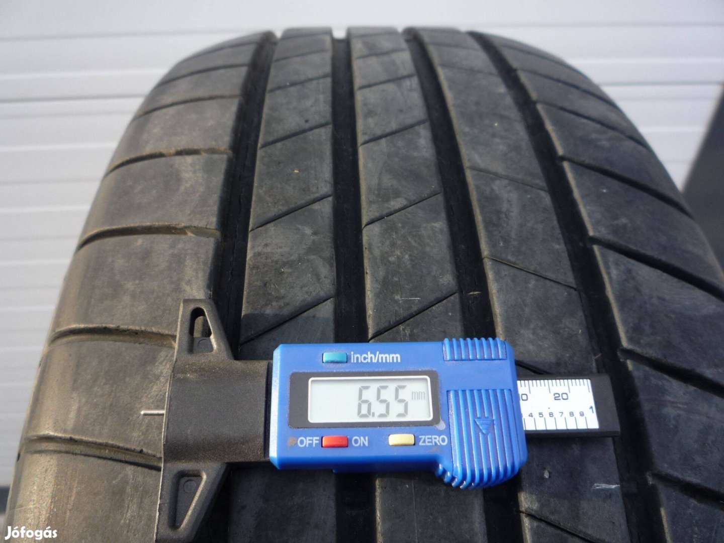 265/65R17 Bridgestone garnitúra teljesen újszerű állapotban eladó!