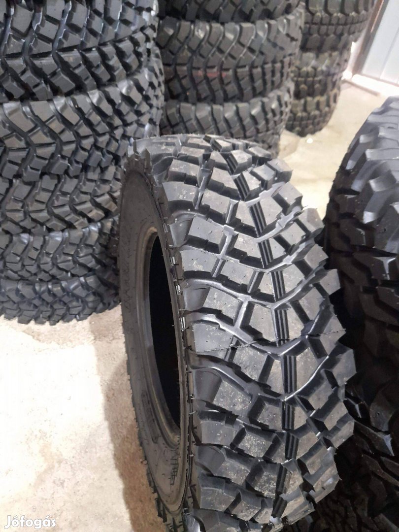 265/70R16 Sahara mintás terepgumi