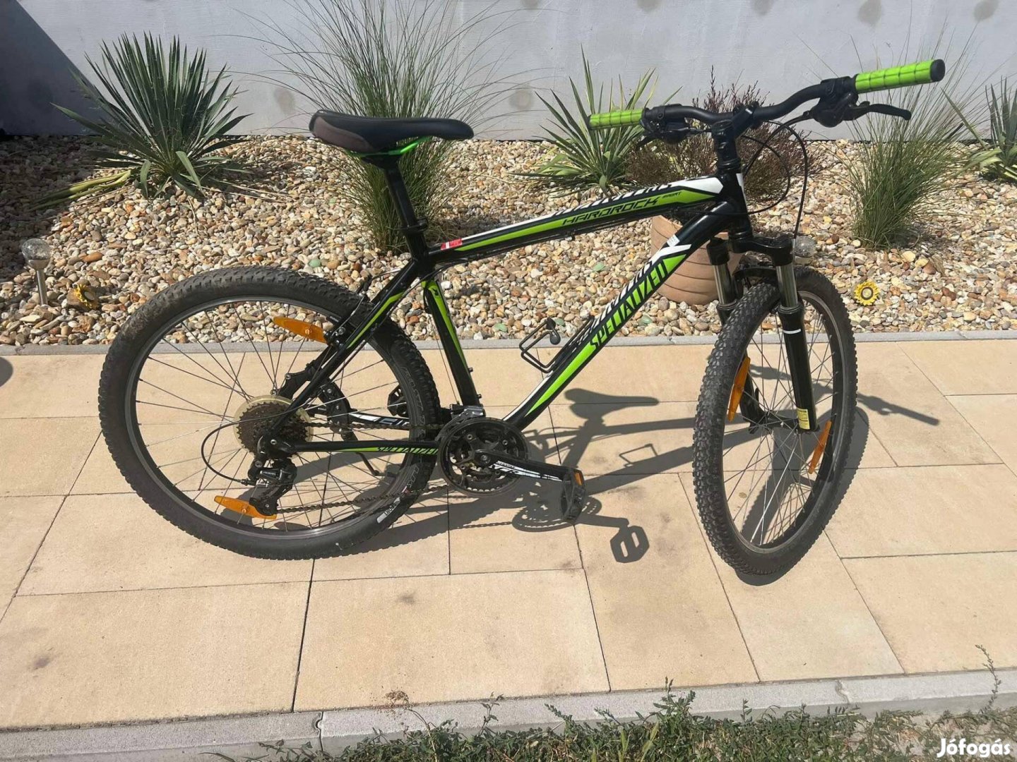 26 L-es váz specialized hardrock kerékpár