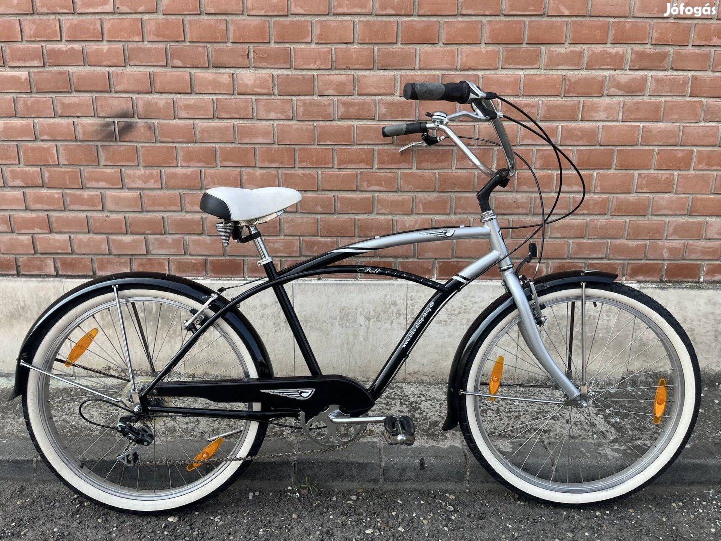 26" Felt Cruiser