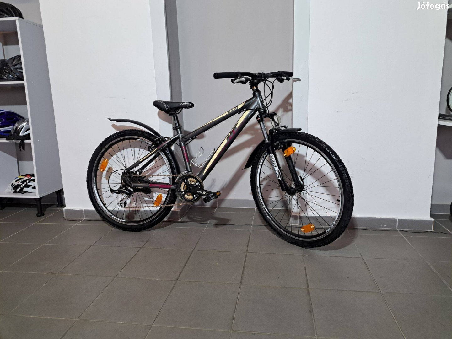 26 szép HT kisméretű női kerékpár 26-os 24