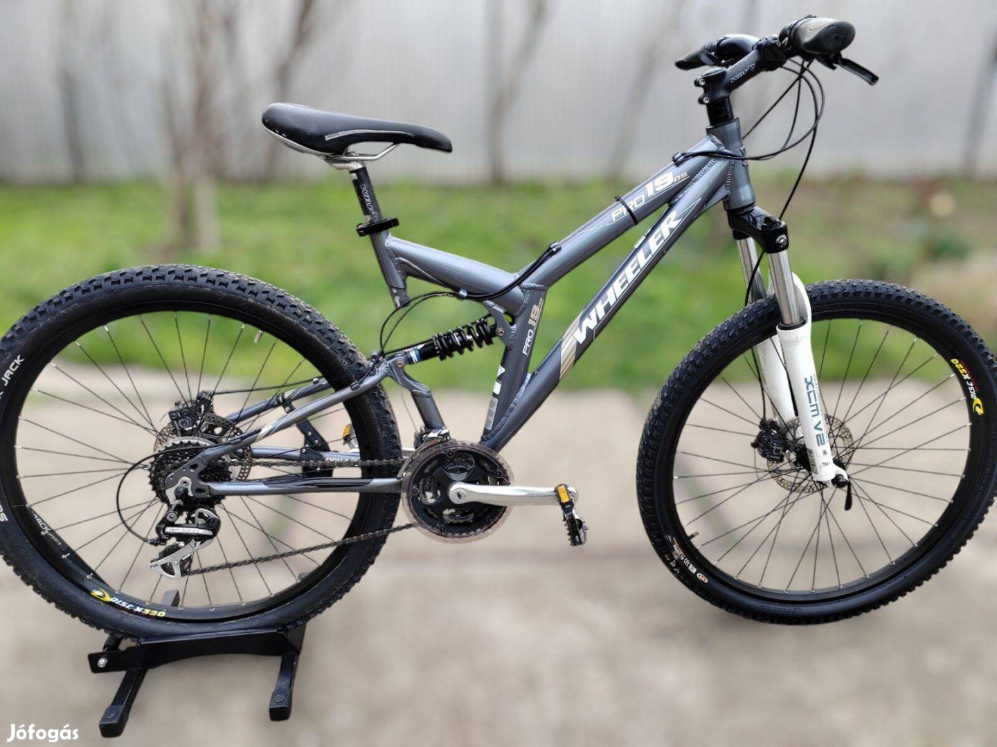 26-os Wheeler Pro 19 aluvázas Mountainbike MTB kerékpár