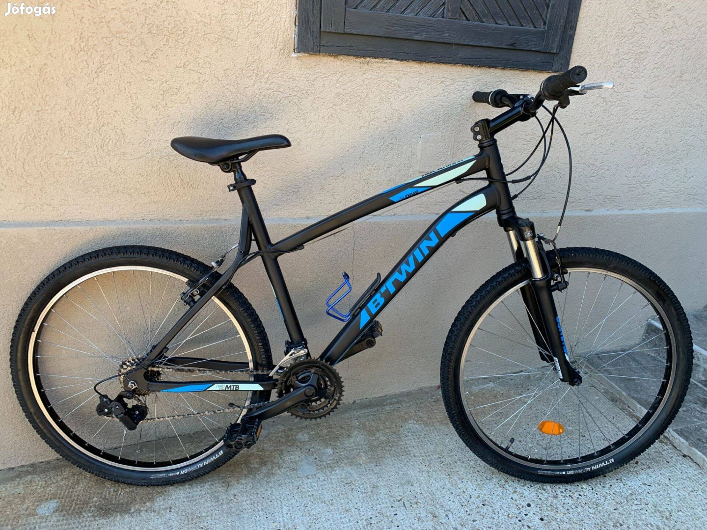 26-os, B'Twin Rockrider 340 alu, mtb kerékpár. Menetkészen, garanciáva