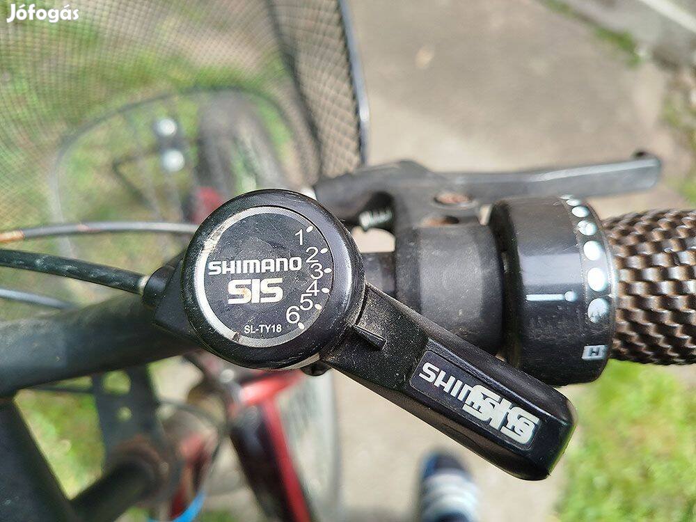 26-os nőigyerek kerékpár