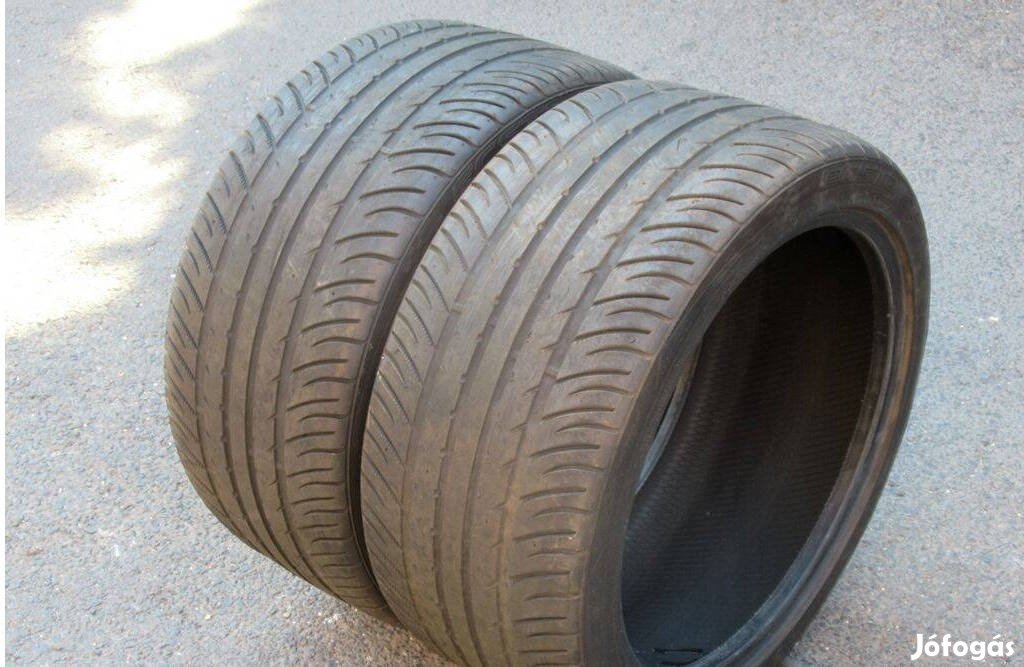 275/35R19 Kumho Ecsta játszós olcsó gumi 19" nyárigumi 10e/pár