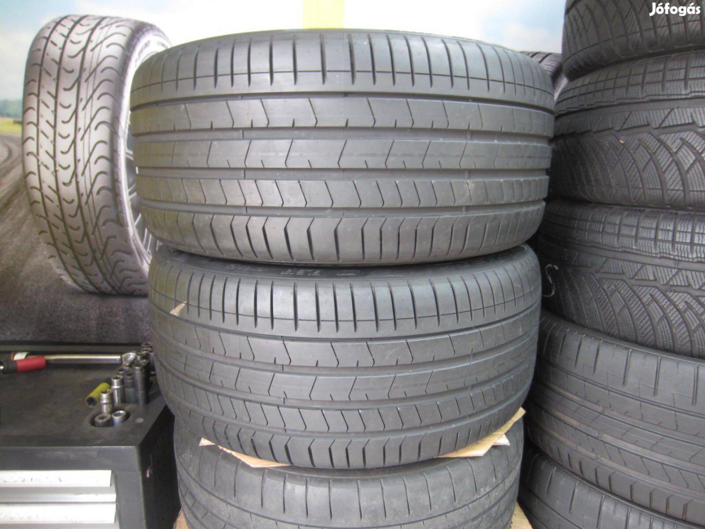 275/35 R21 Pirelli Pzero 103W