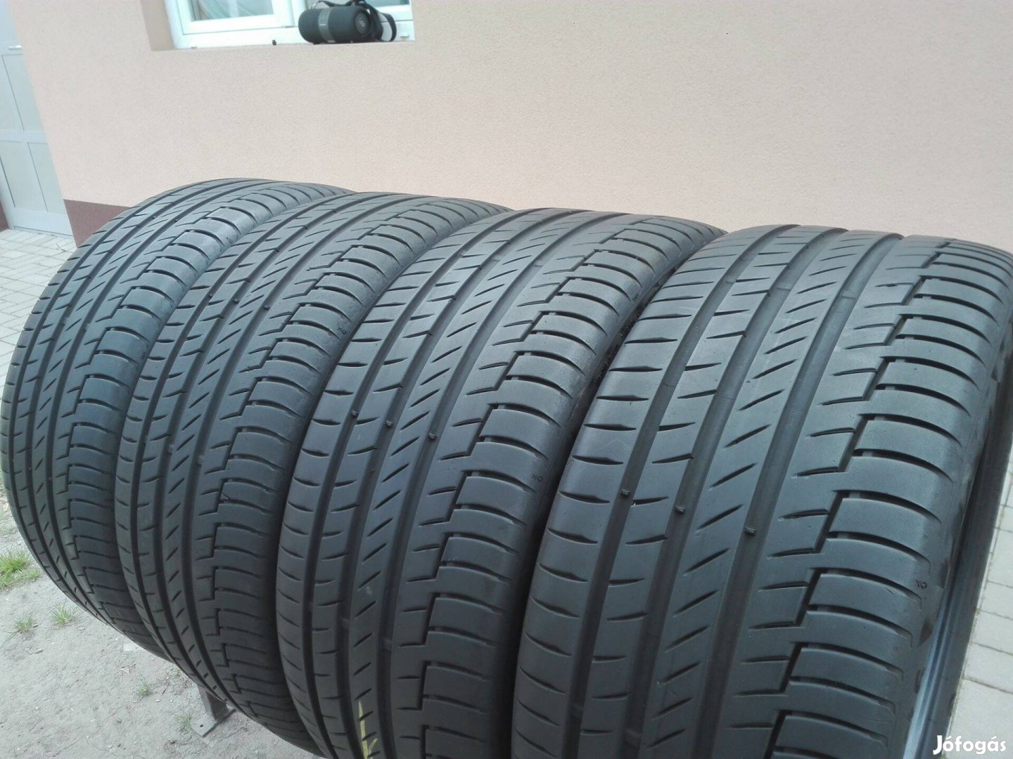 275/40R21 Continental nyári gumi garnitúra 275/40 r21