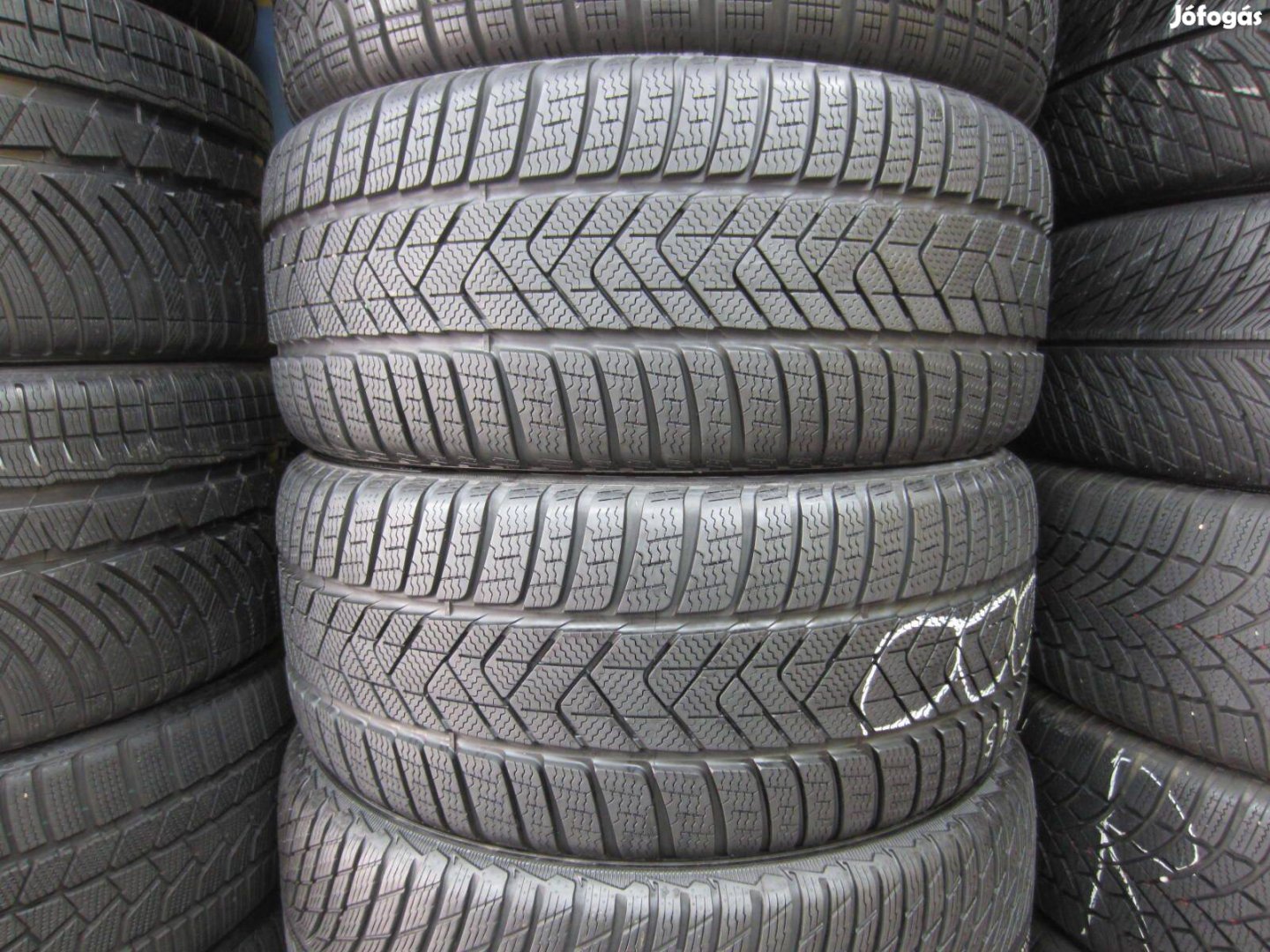 275/40 R18 Pirelli Sottozero3 103V