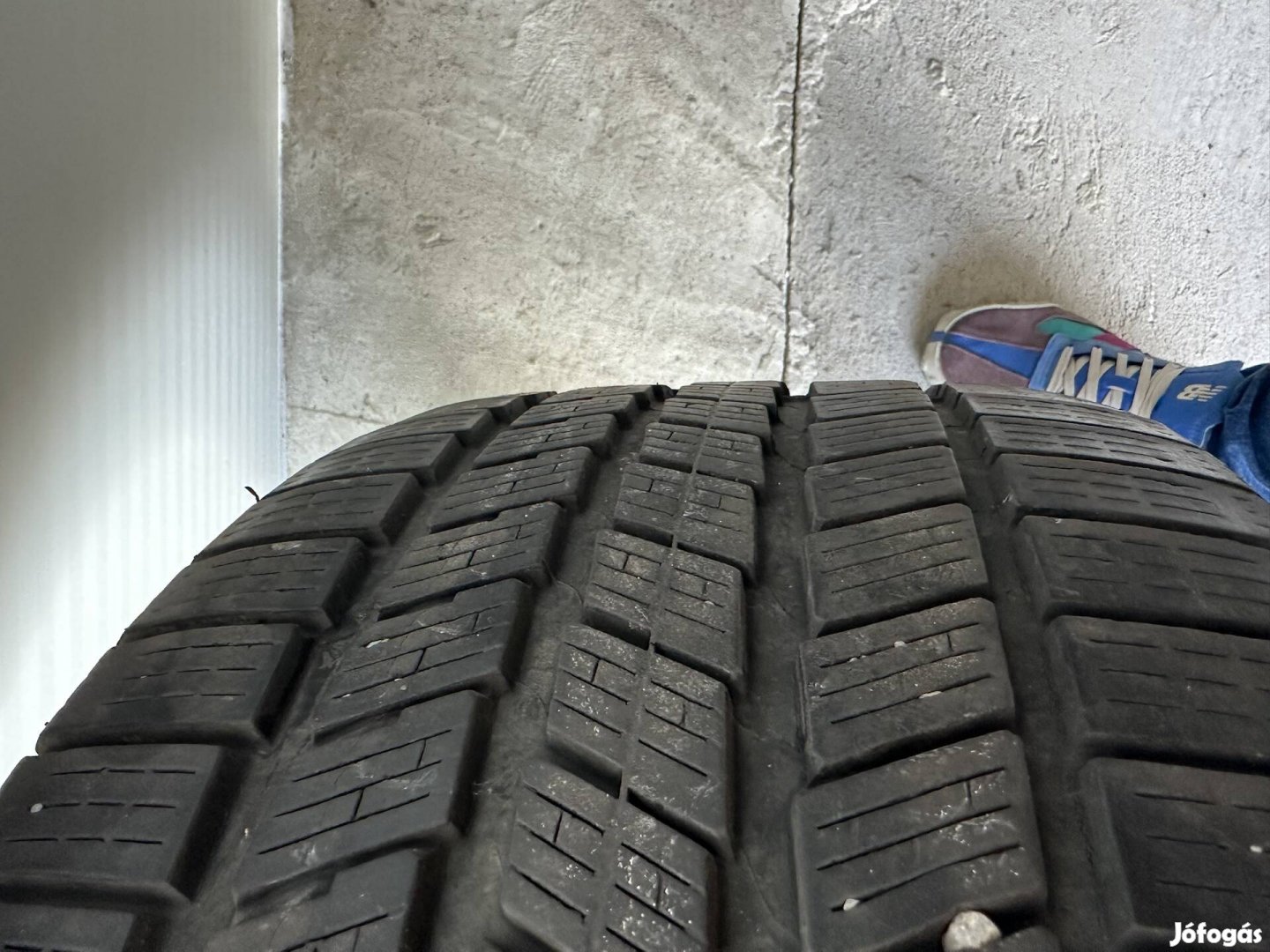 275/40 R20 Pirelli Scorpion téli gumi