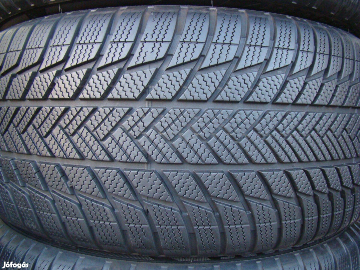 275/45 r20 Bridgestone 2022-es téli gumi 275/45r20