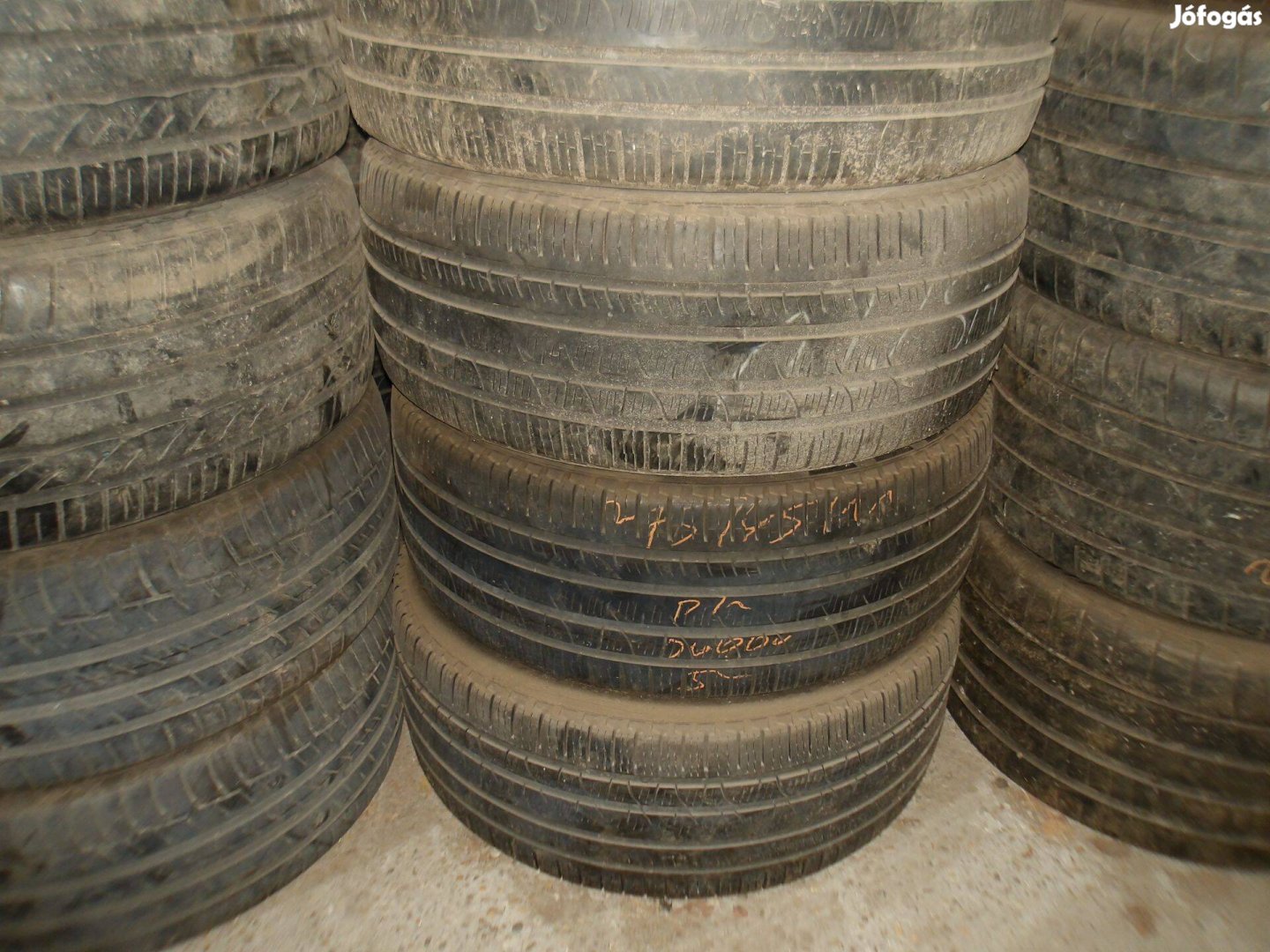 275/45r21 Pirelli nyári gumi ajándék szereléssel
