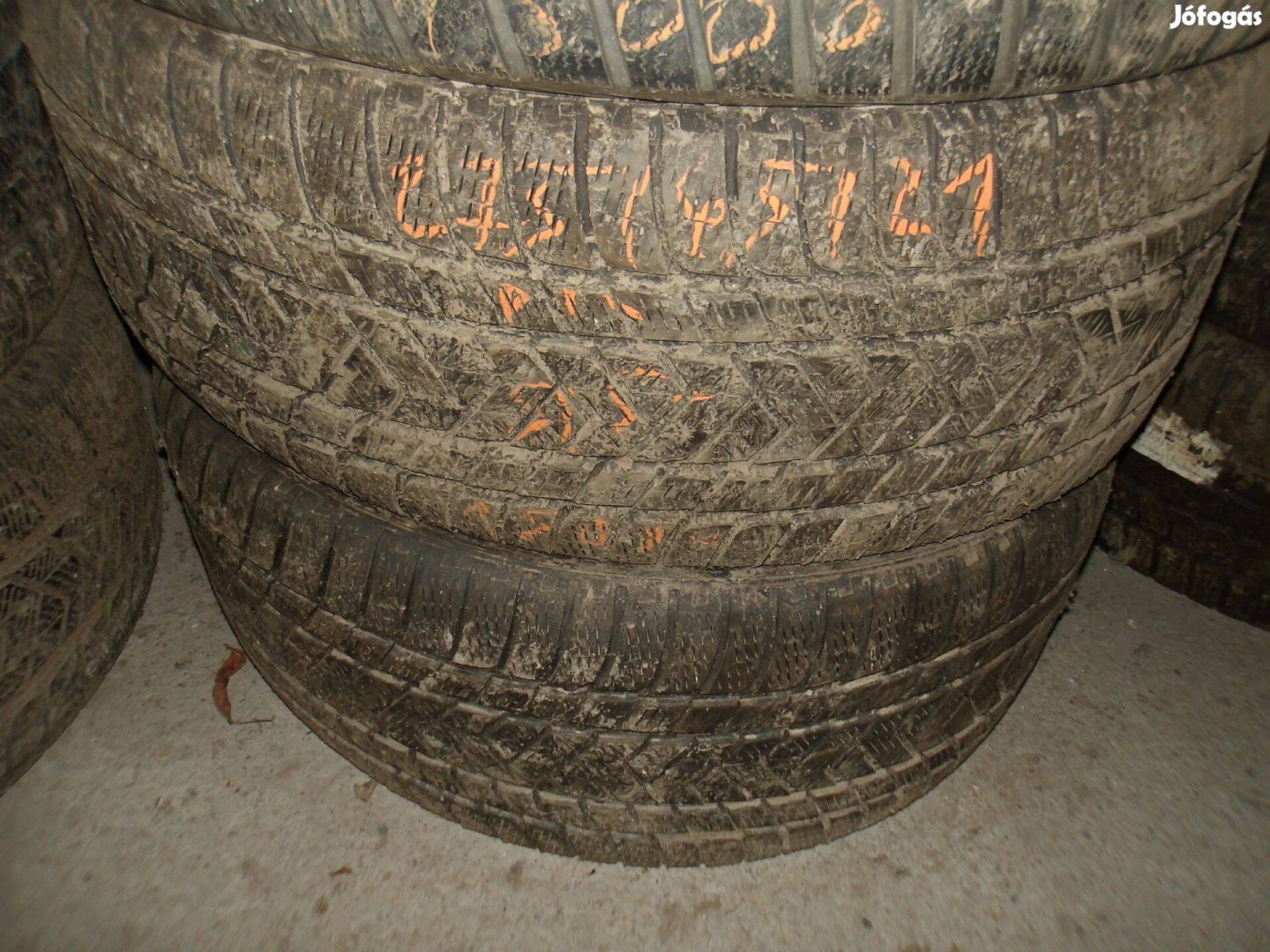 275/45r21 Pirelli téli gumi ajándék szereléssel