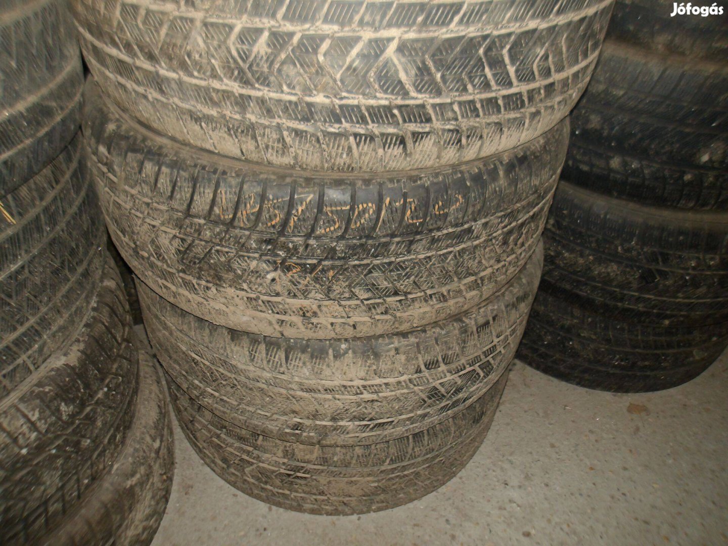 275/50r20 Pirelli téli gumik ajándék szereléssel